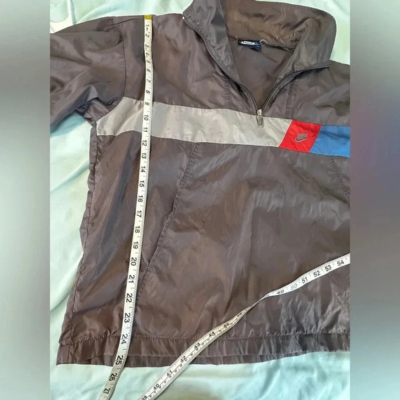 VTG 1980’s  Nike Blue Label Grey pullover windbreaker 1/4 Zip. Embroidered Logo. - Picture 3 of 16